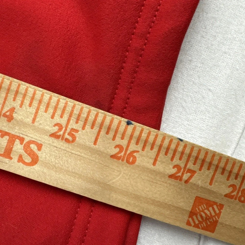 North Face Mens Red Softshell Full Zip Jacket Small Pockets Casual comfort